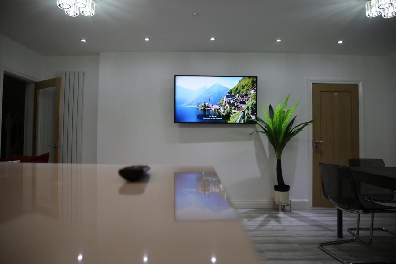 Rostron House Hotel แมนเชสเตอร์ ภายนอก รูปภาพ