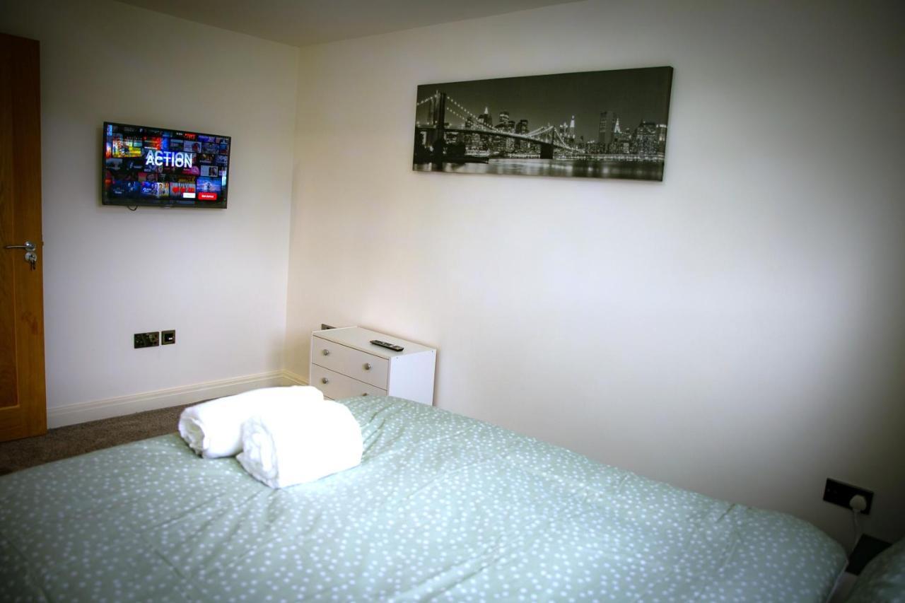 Rostron House Hotel แมนเชสเตอร์ ภายนอก รูปภาพ